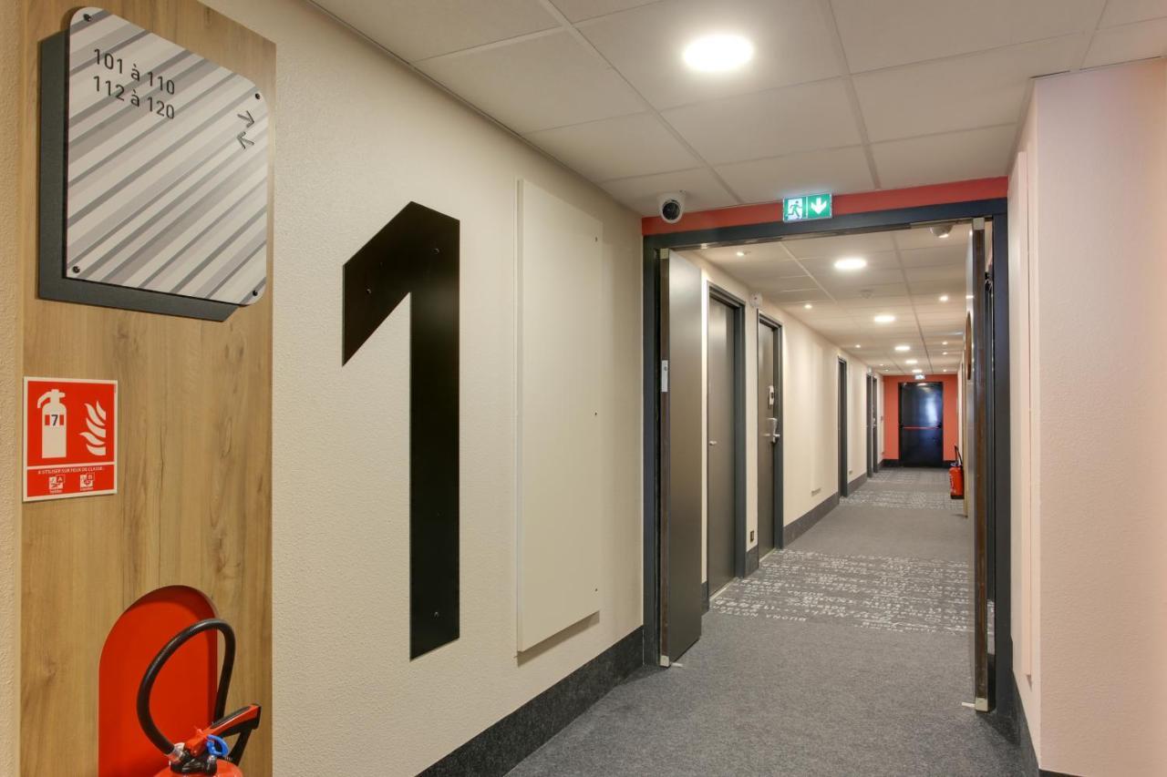 Hotel Croix Blandin 2*